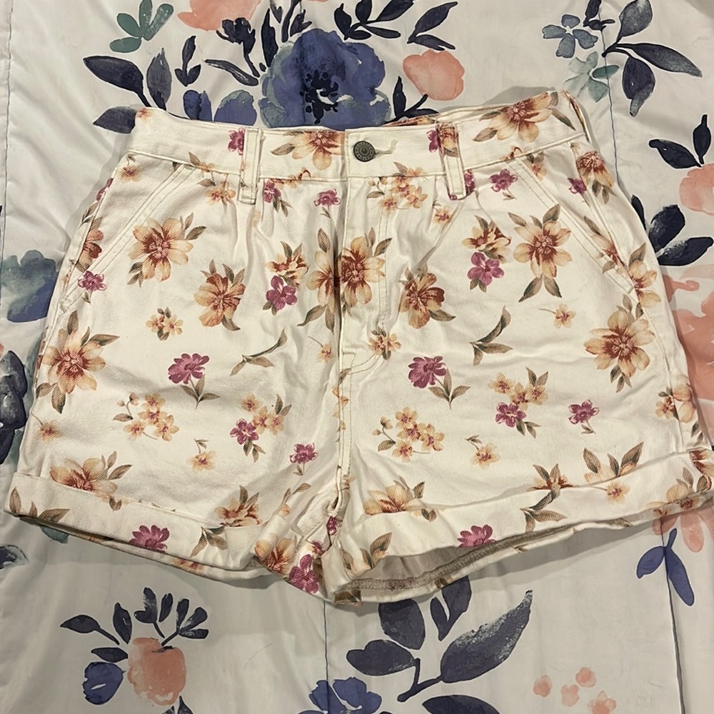 High waisted American eagle shorts